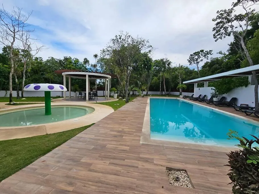Hermosa Villa En Tulum Country Club Acceso A Playa Akumal Mexico